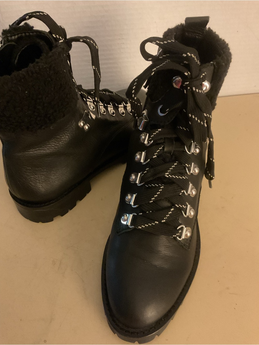 Rebecca Taylor women  Black leather Lace-Up Faux Shearling Combat Boots uS 7